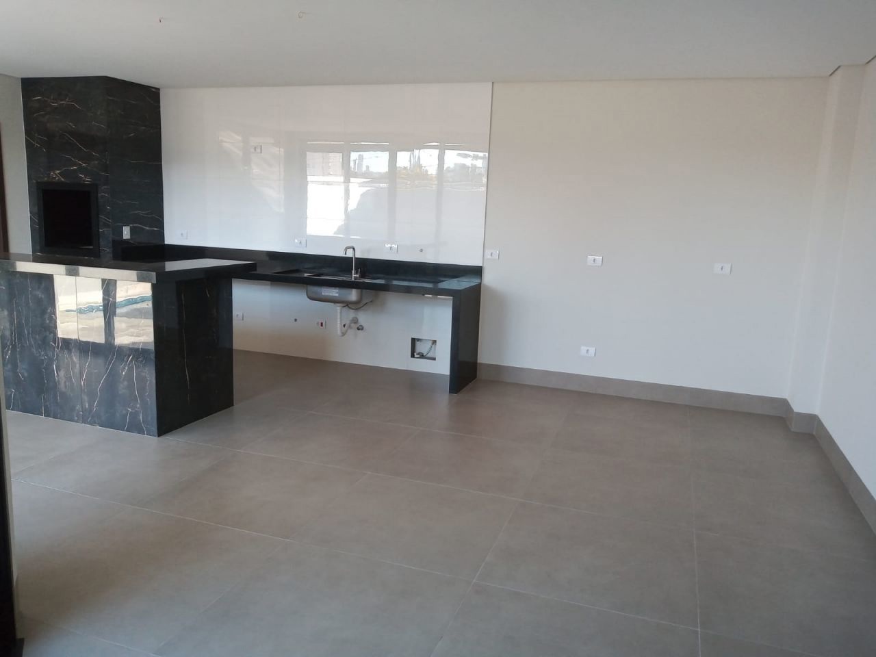 Sobrado para venda no bairro Jardim Cidade Monções de Maringá - Foto 18