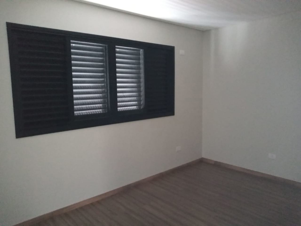Sobrado para venda no bairro Jardim Cidade Monções de Maringá - Foto 21
