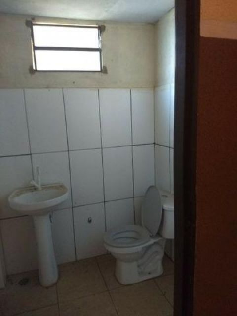 Galpão Comercial para venda no bairro Jardim Paris III de Maringá - Foto 6