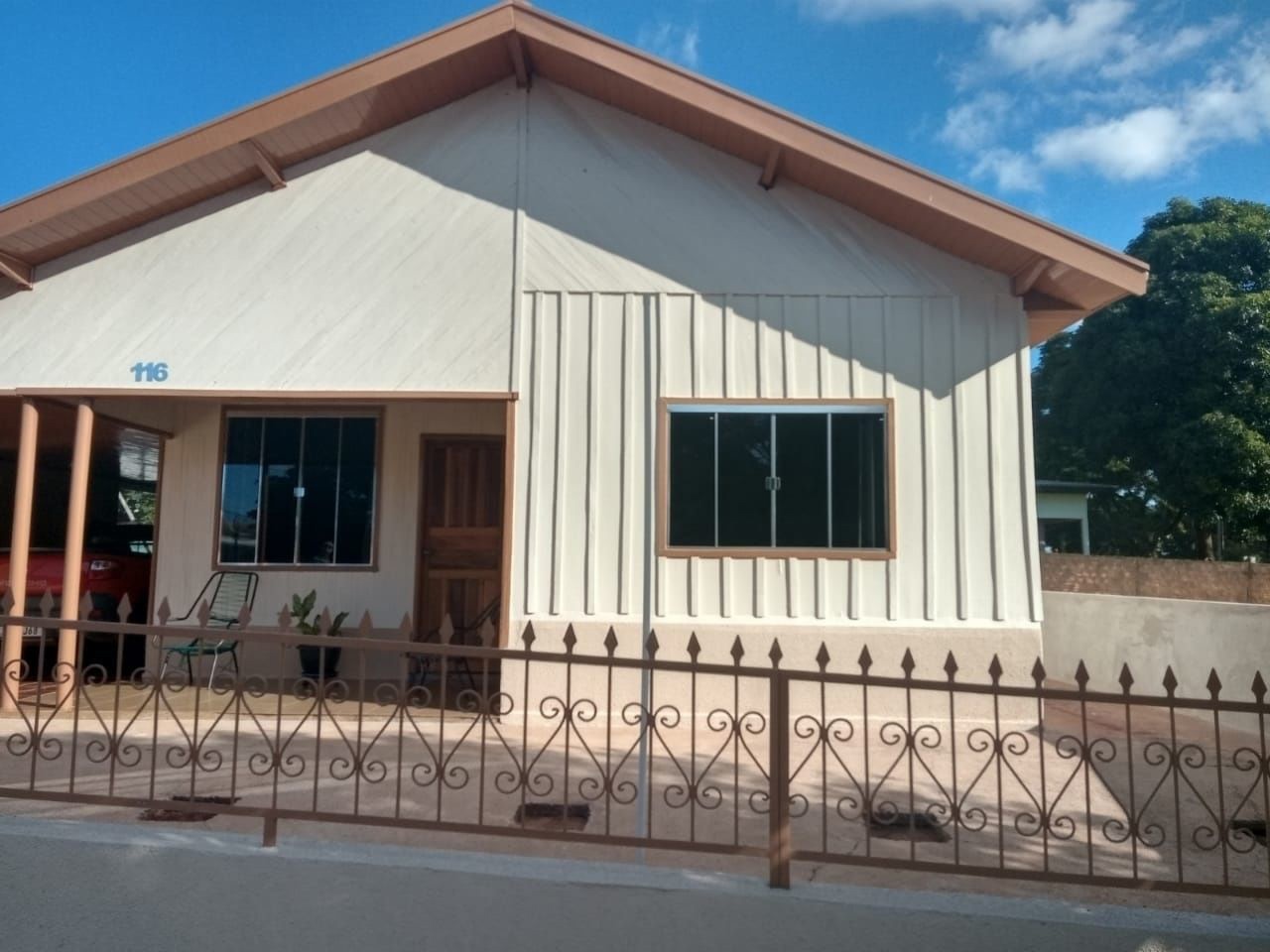 Casa Residencial para venda no Centro em São Jorge do Patrocínio com 147m² por R$ 350.000,00