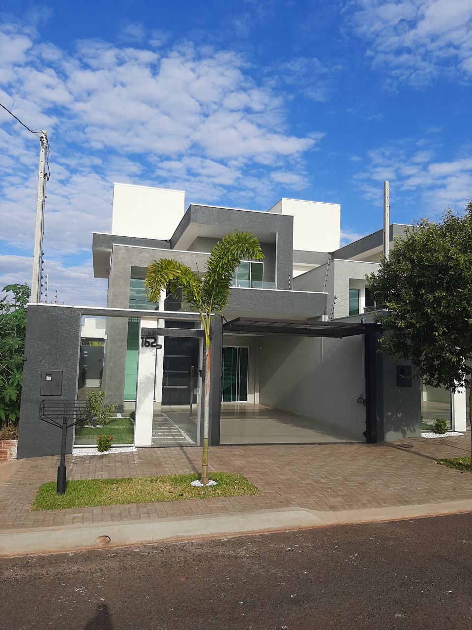 Sobrado para venda no Jardim Dias II em Maringá com 0m² por R$ 730.000,00