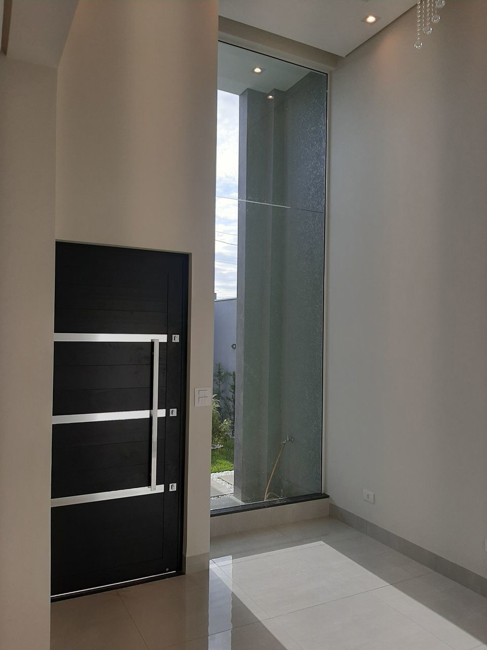Sobrado para venda no Jardim Dias II em Maringá com 0m² por R$ 730.000,00