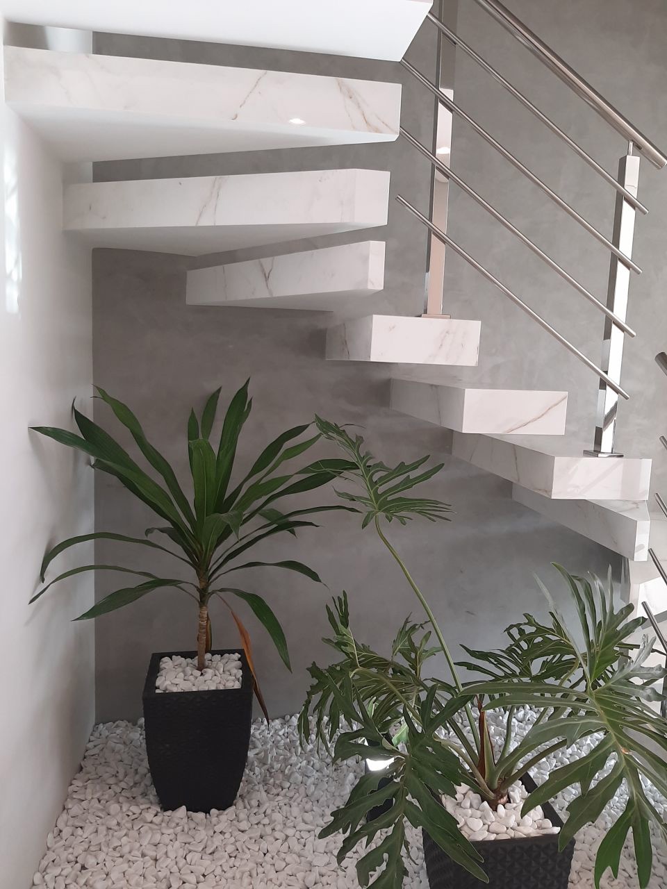Sobrado para venda no bairro Jardim Dias II de Maringá - Foto 6