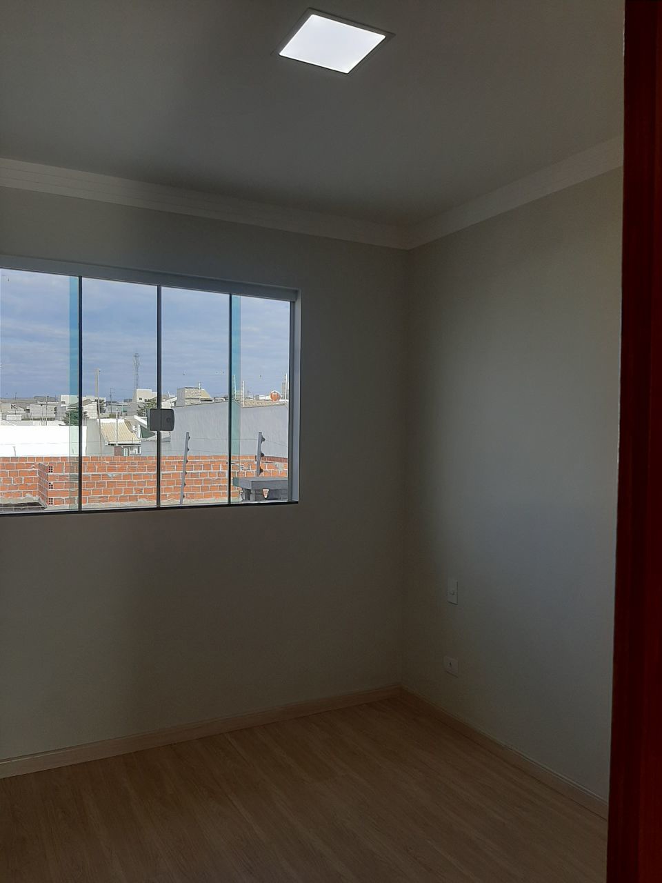 Sobrado para venda no bairro Jardim Dias II de Maringá - Foto 13
