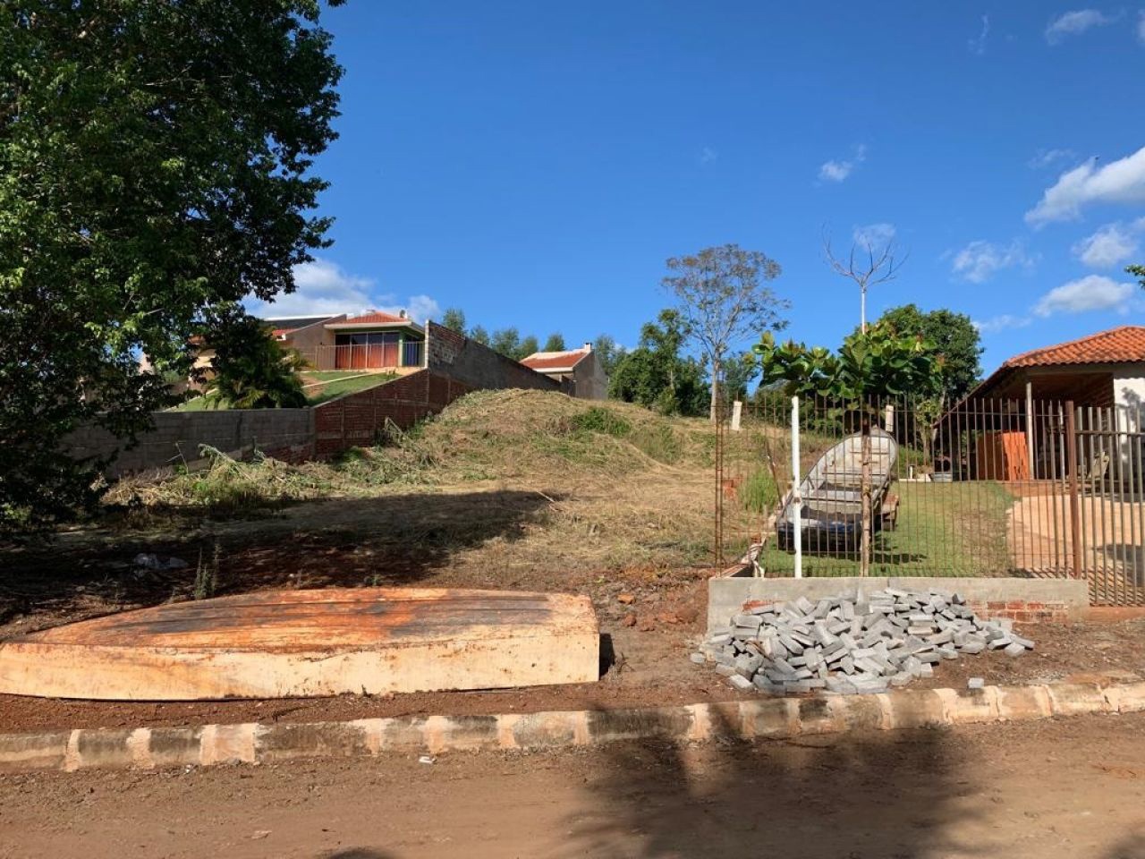 Terreno para venda no Barra do Mourão em Quinta do Sol com 1.240m² por R$ 300.000,00