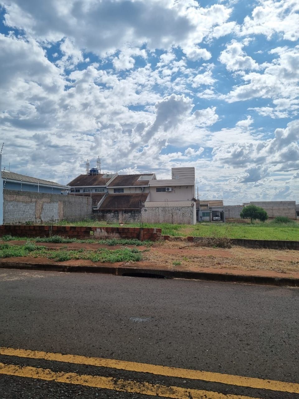 Terreno para venda no Jardim Noroeste em Maringá com 307m² por R$ 260.000,00