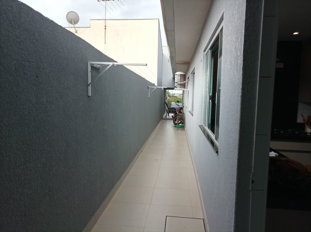 Casa Residencial para venda no bairro Parque Hortência de Maringá - Foto 4