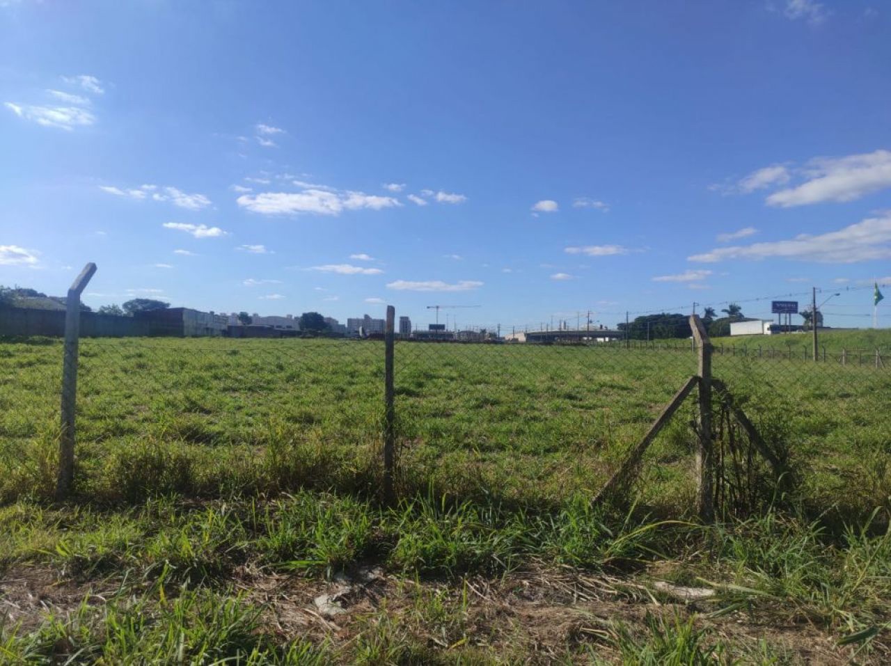 Terreno para venda no bairro Zona 07 de Maringá - Foto 4