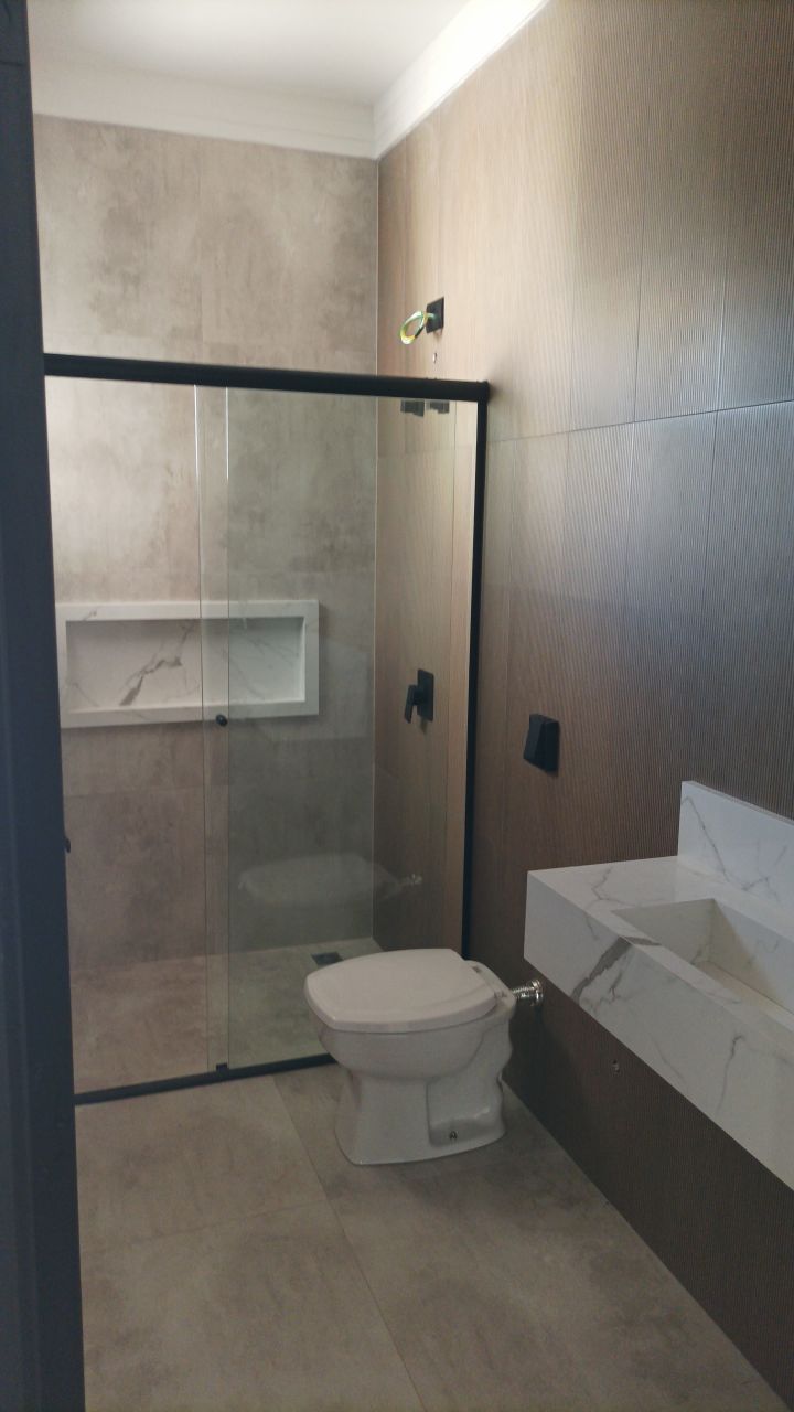 Casa Residencial para venda no bairro Jardim Paris de Maringá - Foto 6