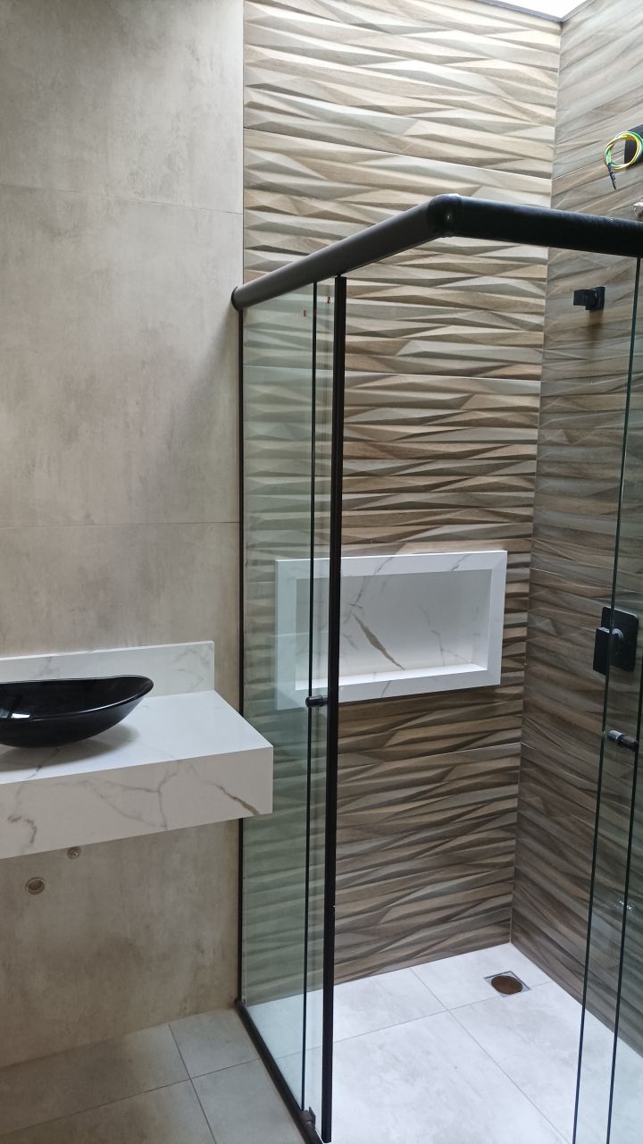Casa Residencial para venda no bairro Jardim Paris de Maringá - Foto 8