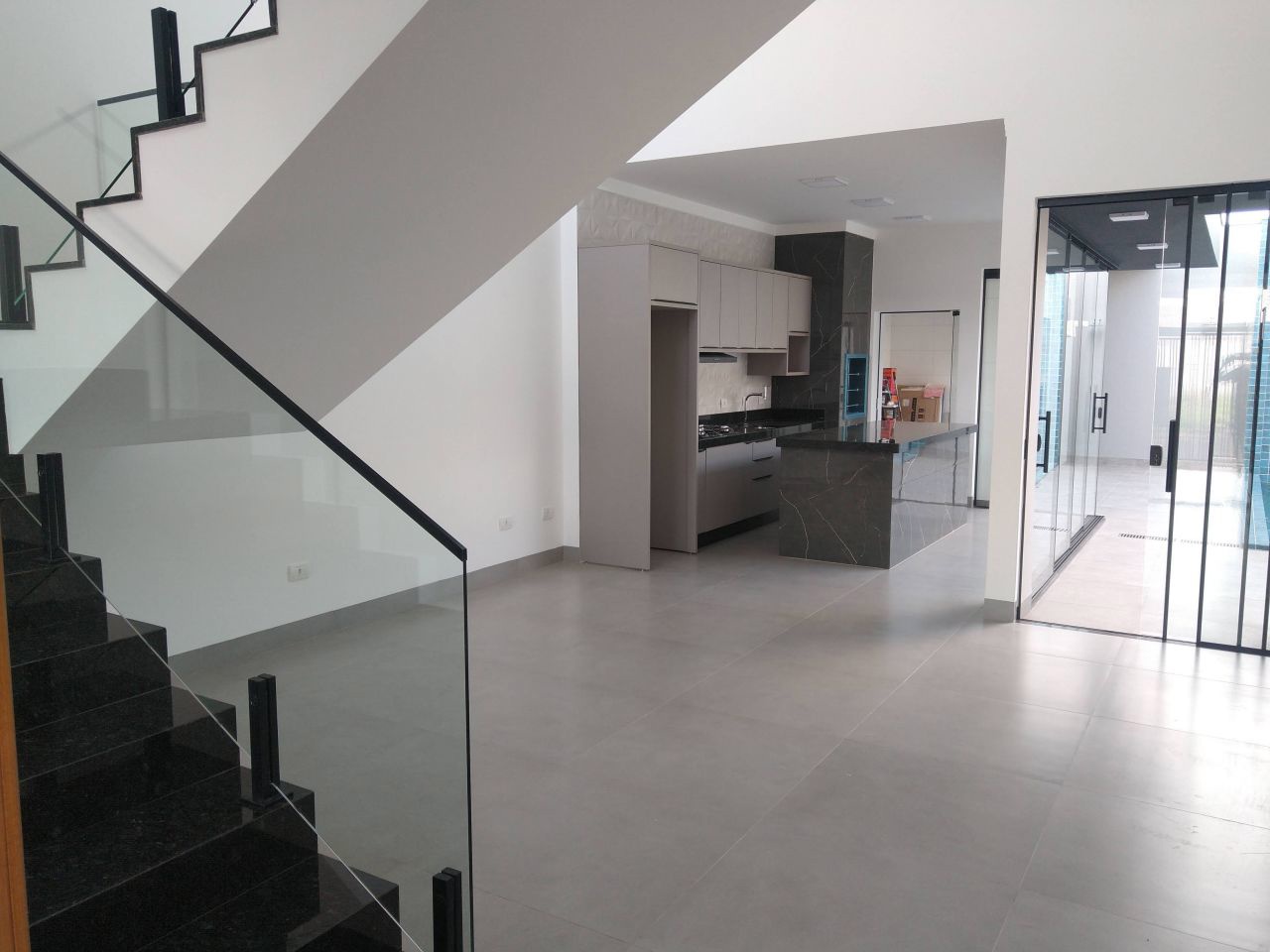 Casa Residencial para venda no bairro Jardim Oriental de Maringá - Foto 4