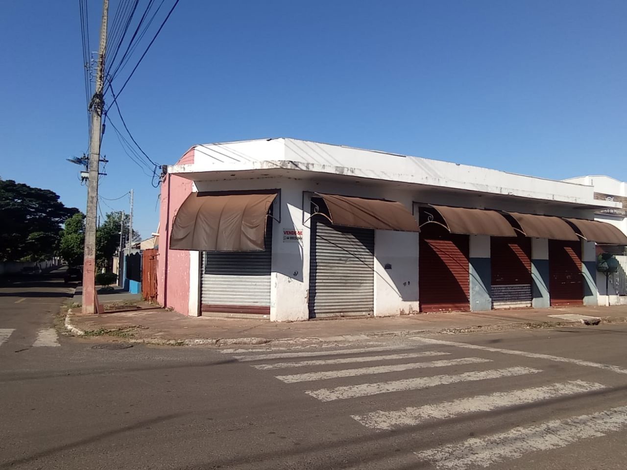Salão para venda no Não Informado em Paiçandu com 200m² por R$ 470.000,00