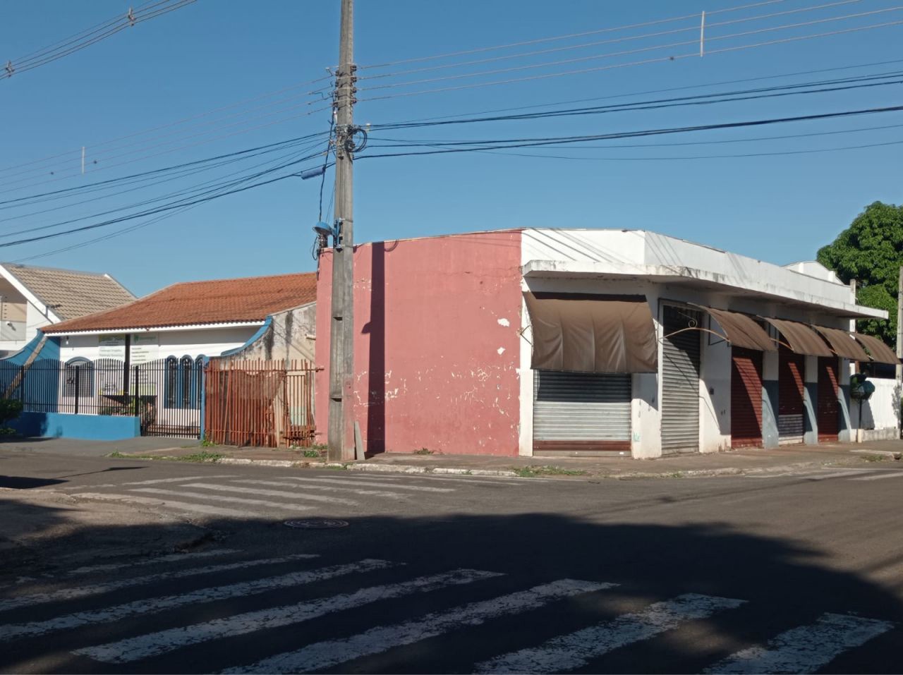 Salão para venda no Não Informado em Paiçandu com 200m² por R$ 470.000,00