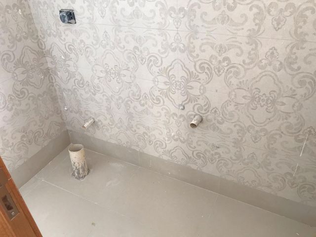 Sobrado para venda no bairro Conjunto Habitacional Inocente Vila de Maringá - Foto 6