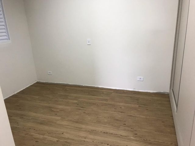 Sobrado para venda no bairro Conjunto Habitacional Inocente Vila de Maringá - Foto 7