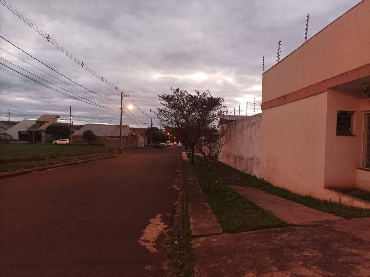 Salão para venda no Residencial Ícaro em Maringá com 70m² por R$ 750.000,00