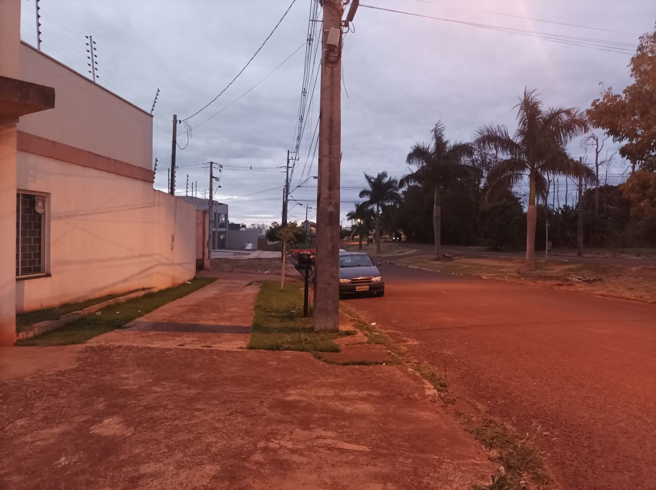 Salão para venda no bairro Residencial Ícaro de Maringá - Foto 4