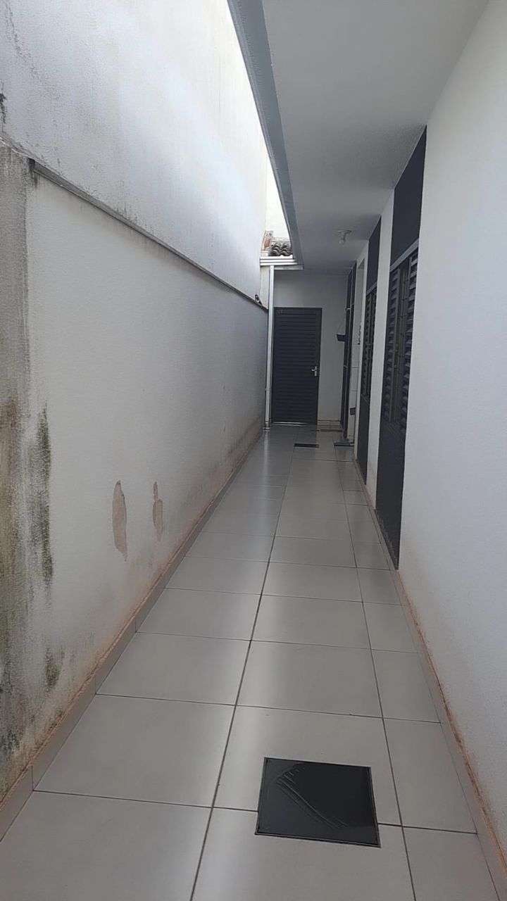 Casa Residencial para venda no bairro Loteamento Madrid de Maringá - Foto 15