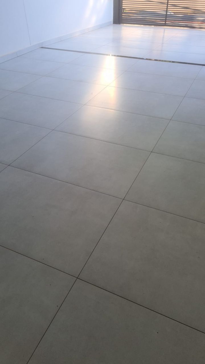 Casa Residencial para venda no bairro Jardim Alvorada de Maringá - Foto 4