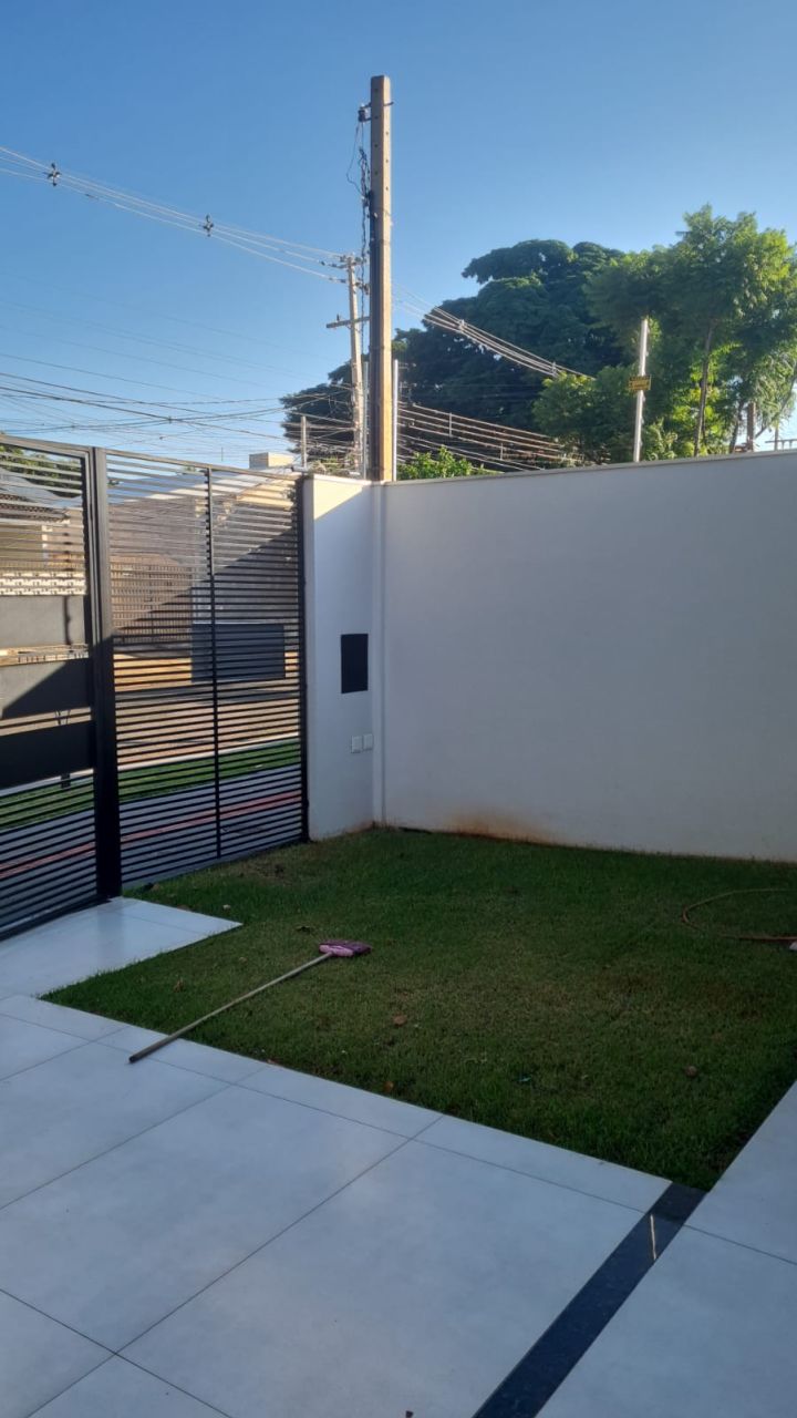 Casa Residencial para venda no bairro Jardim Alvorada de Maringá - Foto 8