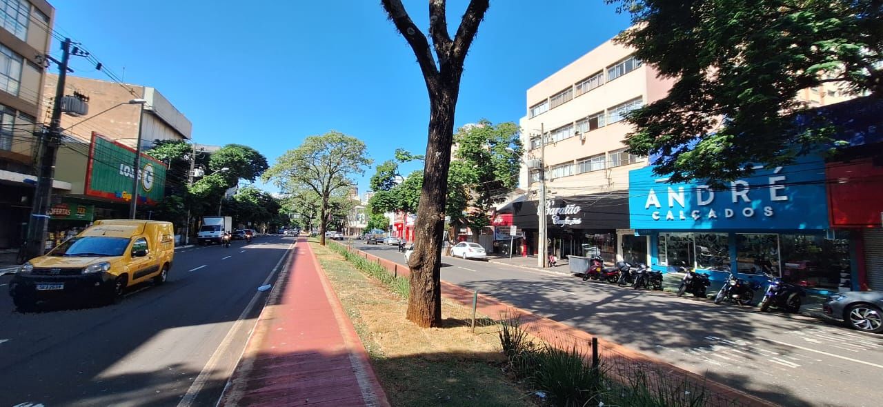 Apartamento para venda no Zona 01 Centro em Maringá com 110,3m² por R$ 325.000,00