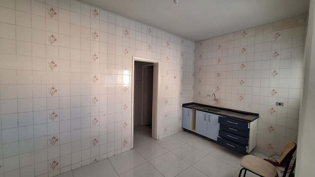 Apartamento para venda no bairro Zona 01 Centro de Maringá - Foto 6