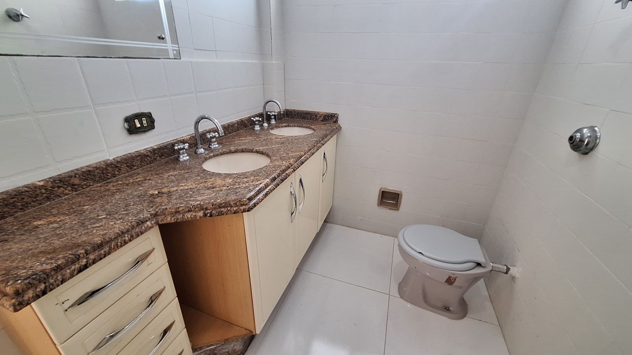 Apartamento para venda no bairro Zona 01 Centro de Maringá - Foto 13