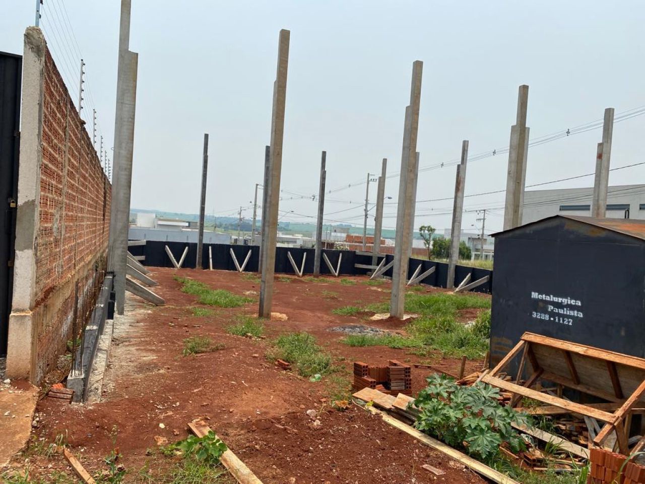 Galpão Comercial para venda no bairro Jardim Munique de Maringá - Foto 5