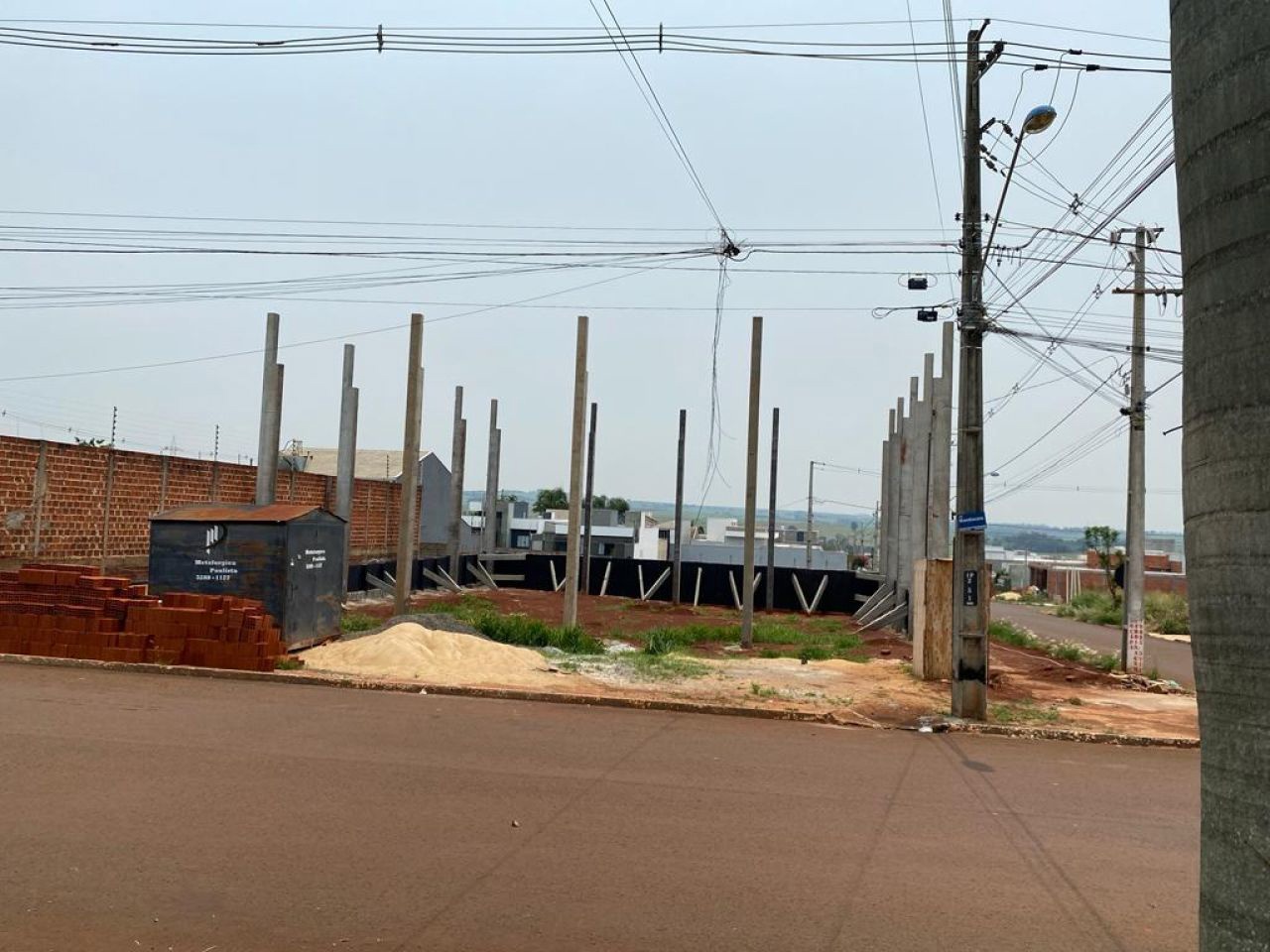 Galpão Comercial para venda no bairro Jardim Munique de Maringá - Foto 7