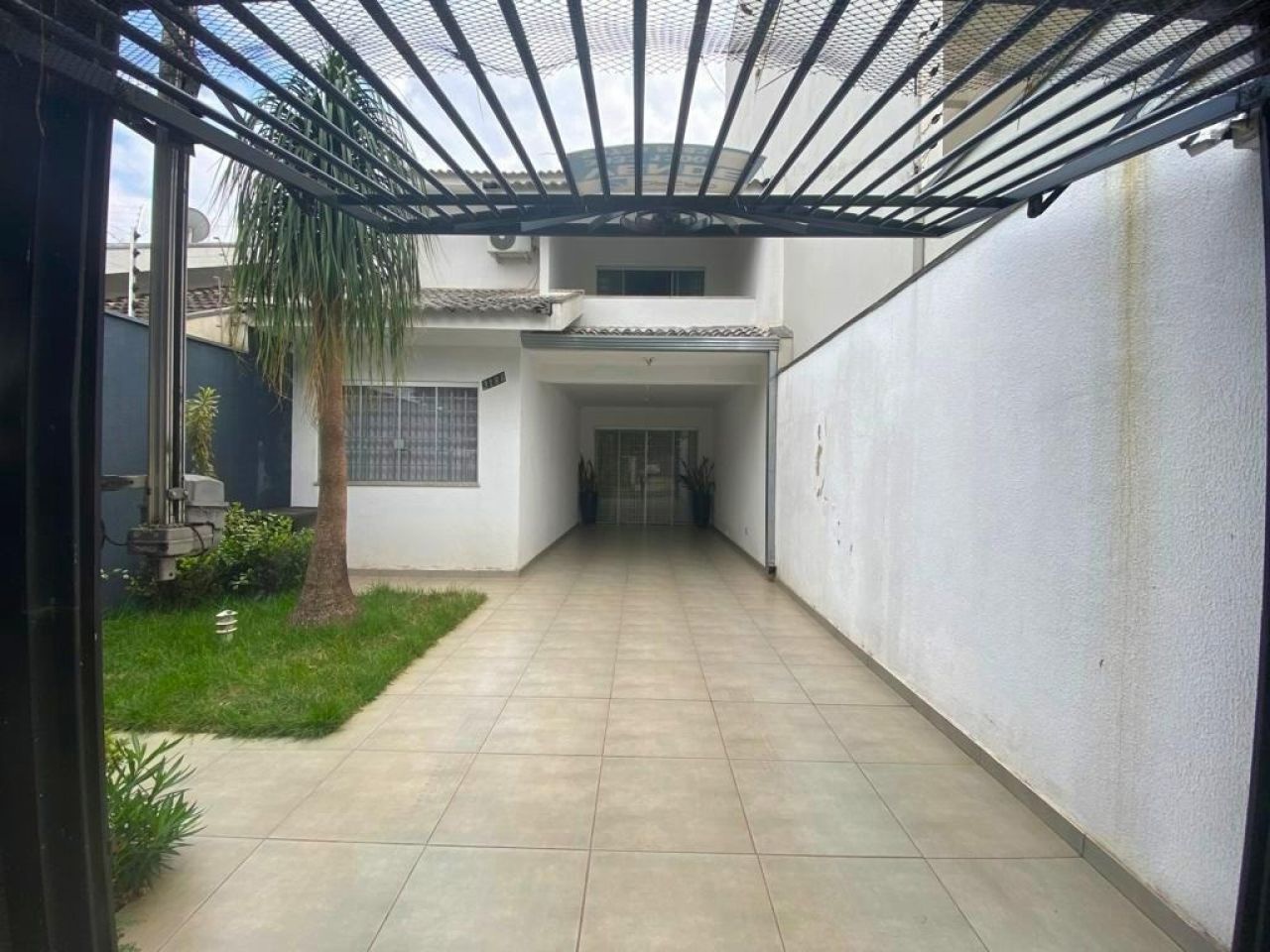 Casa Residencial para venda no Jardim Paris III em Maringá com 266m² por R$ 710.000,00