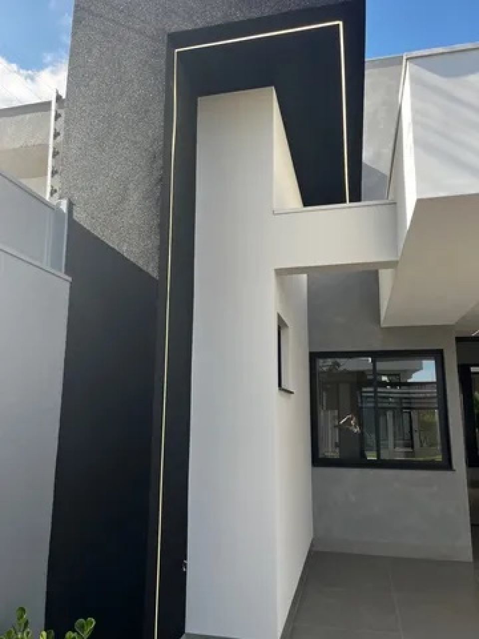 Casa Residencial para venda no Jardim Paris em Maringá com 107m² por R$ 679.000,00