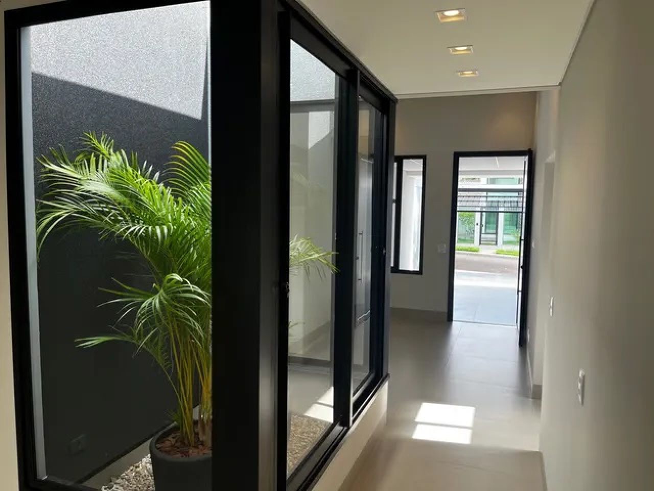 Casa Residencial para venda no bairro Jardim Paris de Maringá - Foto 14