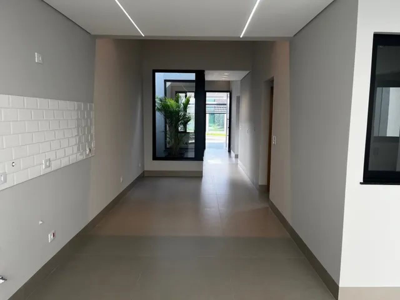 Casa Residencial para venda no bairro Jardim Paris de Maringá - Foto 16