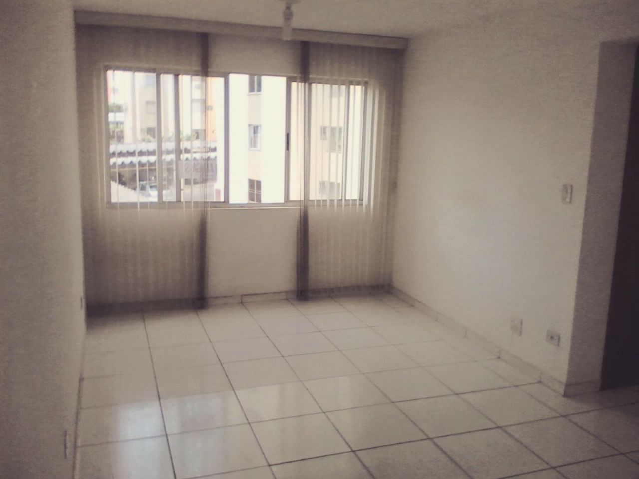 Apartamento para venda no Jardim Ipanema em Maringá com 56m² por R$ 210.000,00