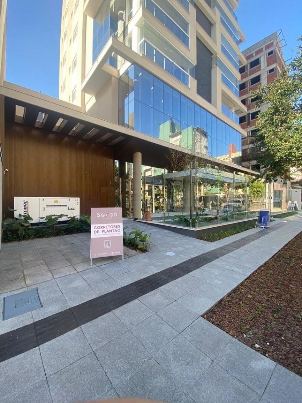 Apartamento para venda no bairro Zona 07 de Maringá - Foto 5