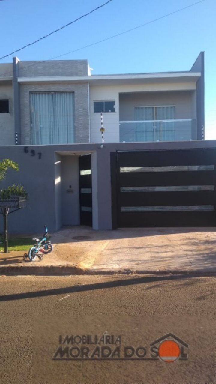 Chácara para venda no Jardim Paulista IV em Maringá com 200m² por R$ 670.000,00