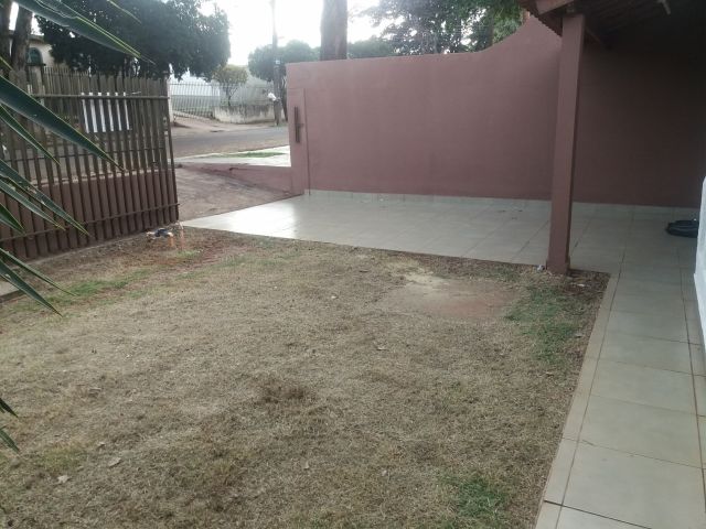 Casa Residencial para venda no bairro Conjunto Habitacional Inocente Vila de Maringá - Foto 4