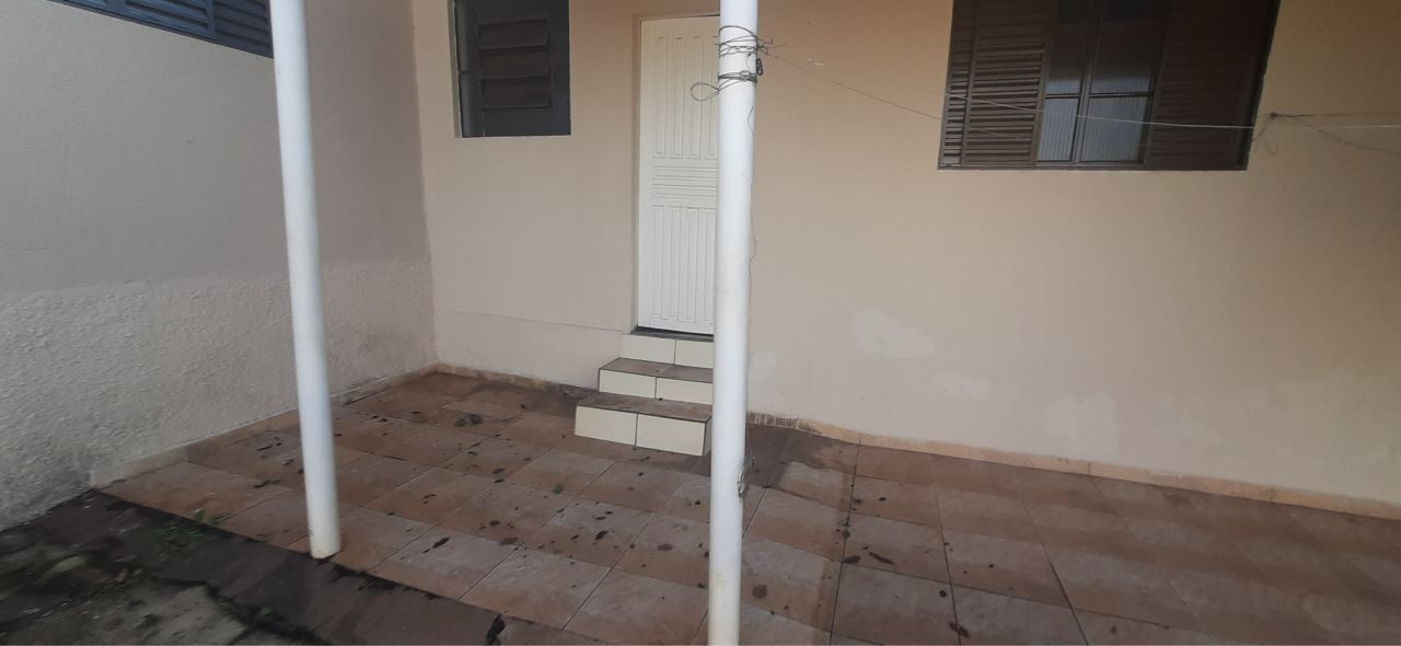 Casa Residencial para venda no bairro Conjunto Habitacional Inocente Vila de Maringá - Foto 17