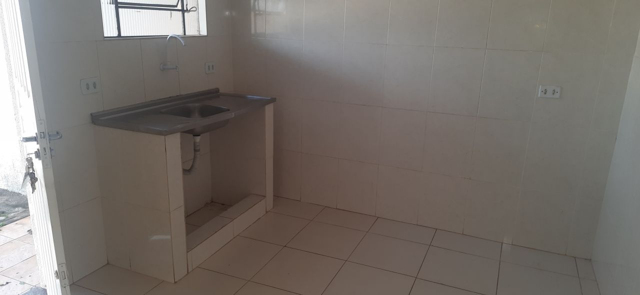 Casa Residencial para venda no bairro Conjunto Habitacional Inocente Vila de Maringá - Foto 18