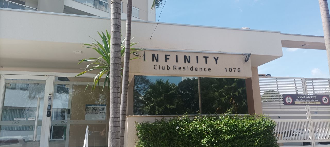 Apartamento para venda no Parque Industrial em Maringá com 155,08m² por R$ 651.000,00