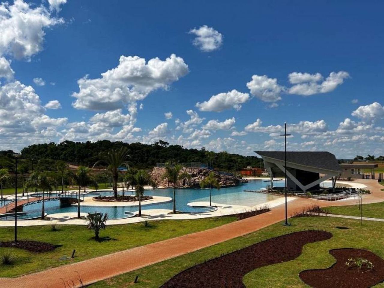 Loteamento_condomíni para venda no bairro Jardins de Monet Residence de Maringá - Foto 5
