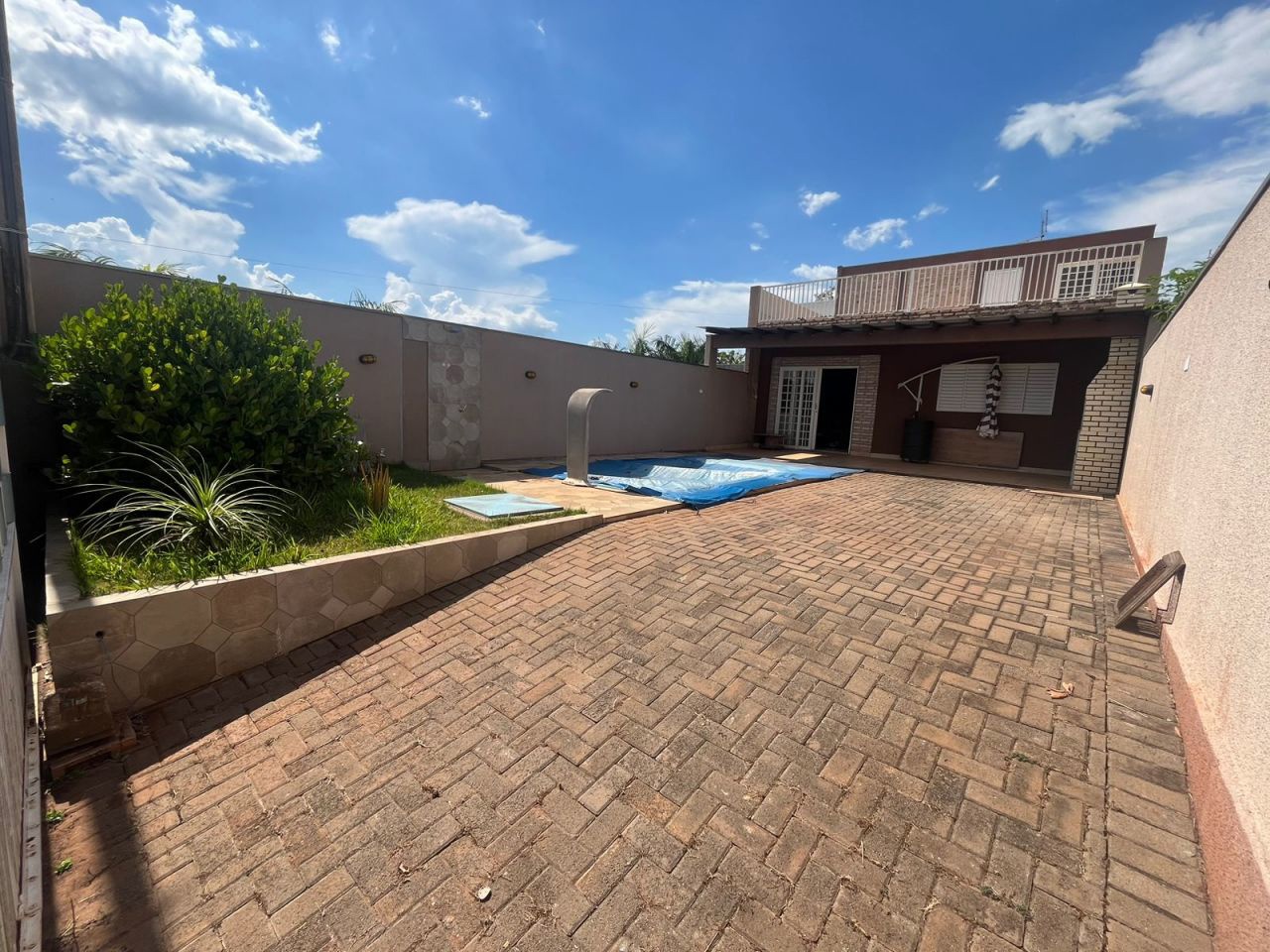 Casa de Condomínio para venda no Novo Parque Alvorada em Doutor Camargo com 213,8m² por R$ 330.000,00
