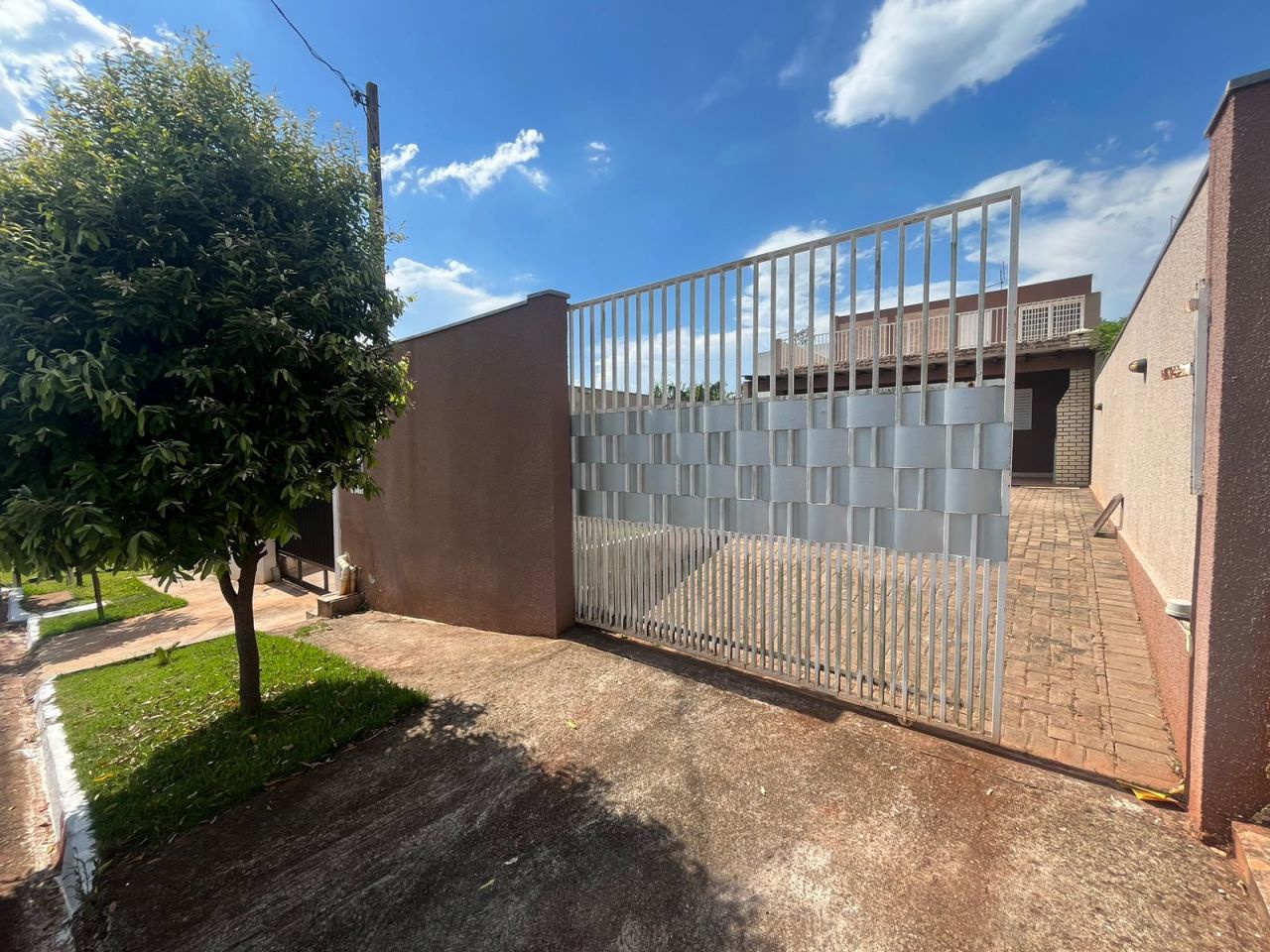 Casa de Condomínio para venda no Novo Parque Alvorada em Doutor Camargo com 213,8m² por R$ 330.000,00