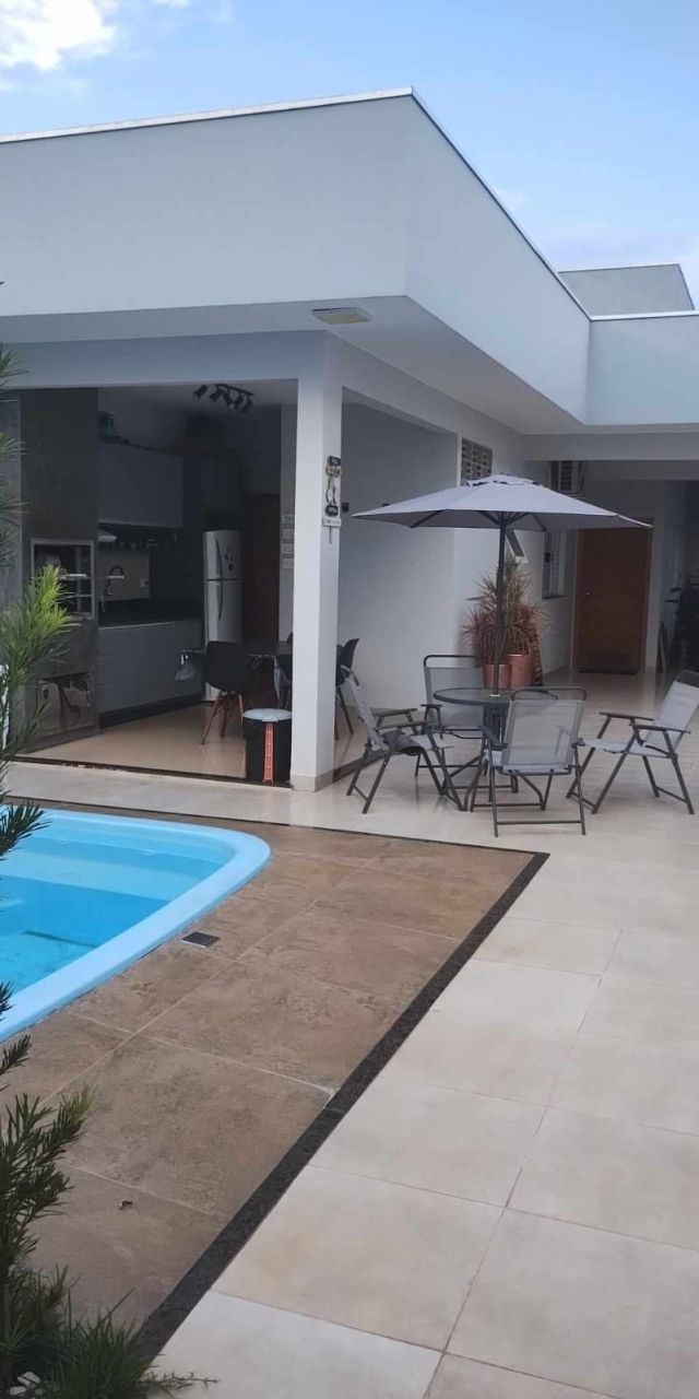 Casa Residencial para venda no Jardim Europa em Maringá com 98m² por R$ 500.000,00