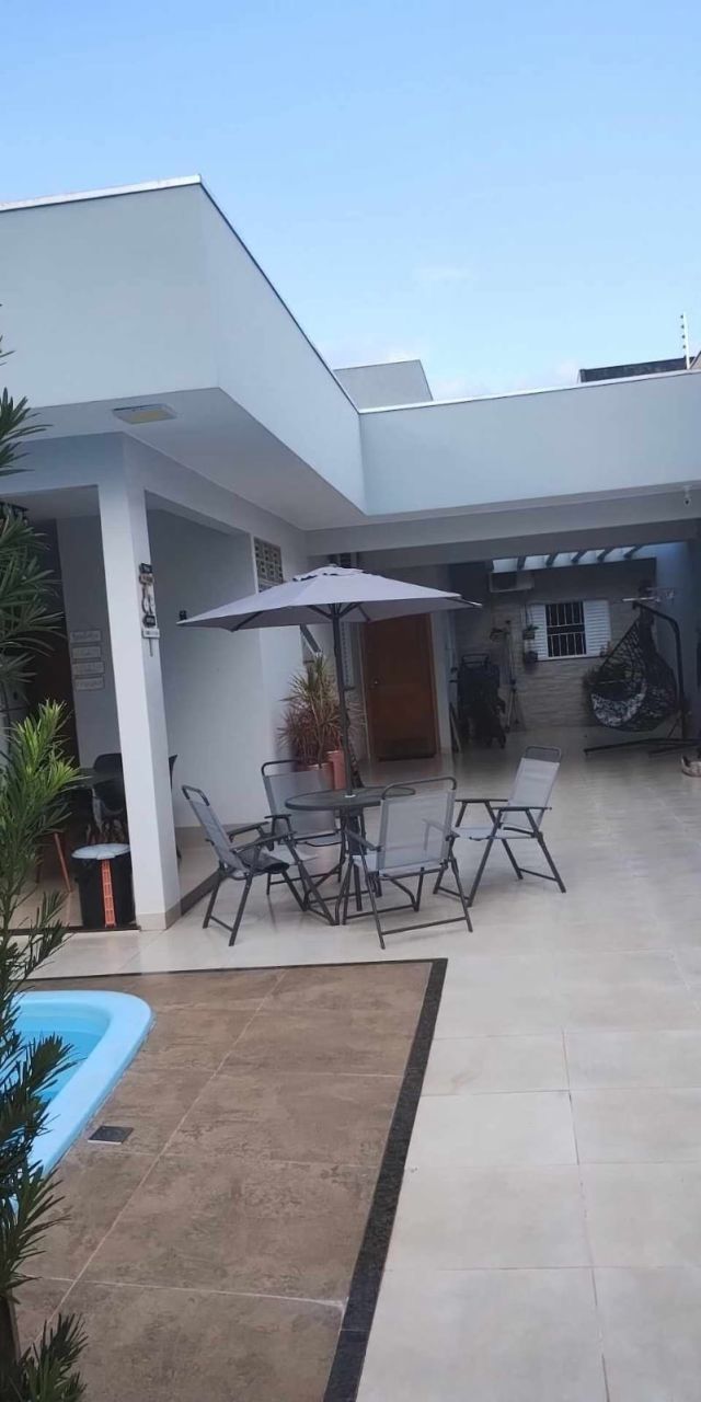 Casa Residencial para venda no Jardim Europa em Maringá com 98m² por R$ 500.000,00