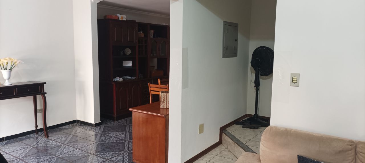 Sala Comercial para venda no bairro Vila Morangueira de Maringá - Foto 8