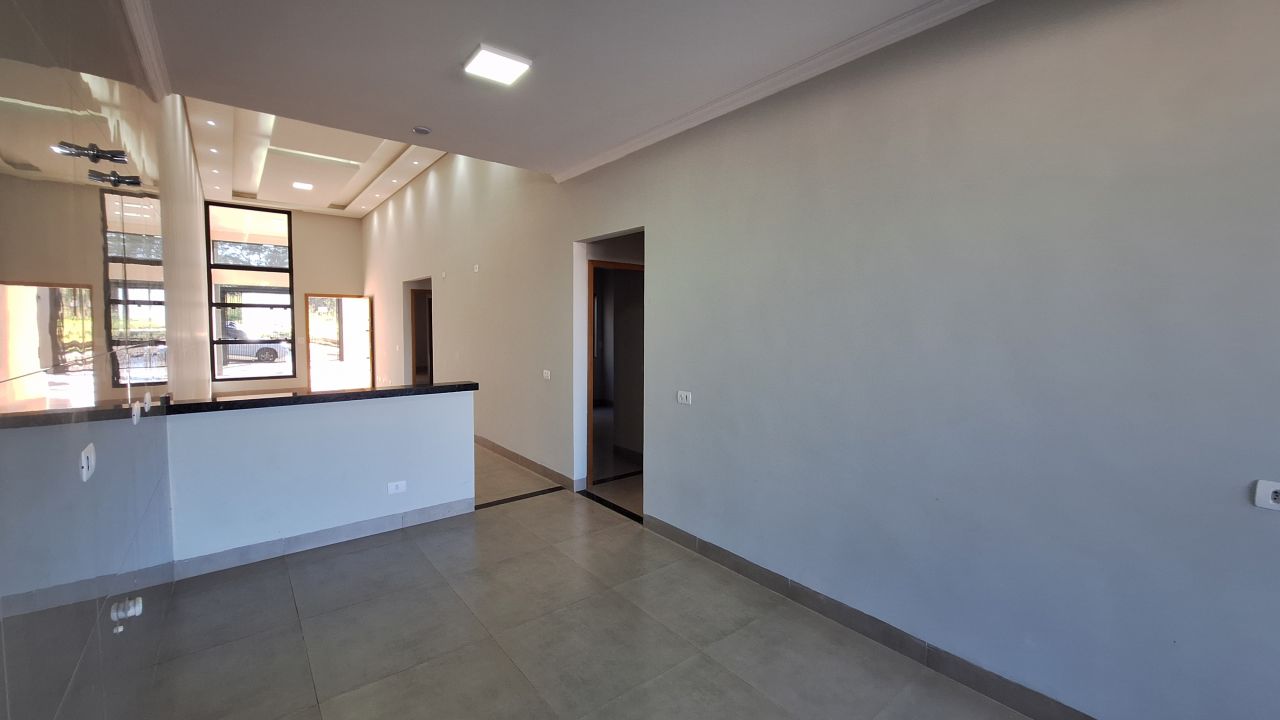 Casa Residencial para venda no bairro Parque Industrial de Maringá - Foto 8