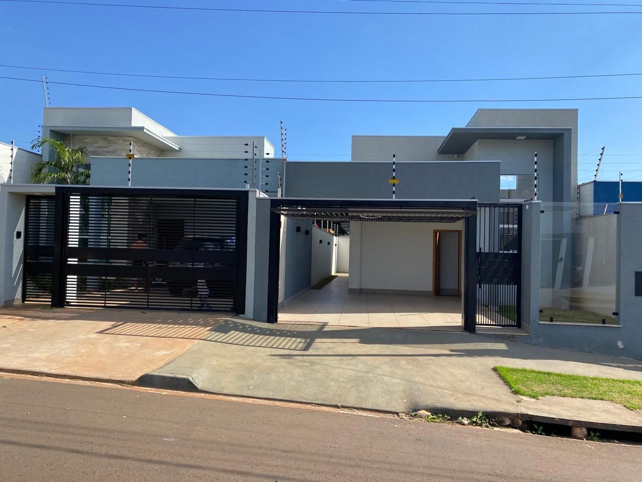 Casa Residencial para venda no Zona 31 em Maringá com 125m² por R$ 690.000,00