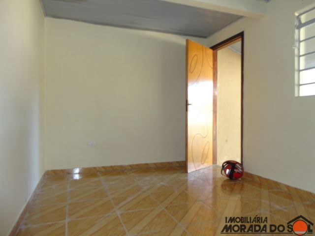 Casa Residencial para venda no Conjunto Habitacional Requião em Maringá com 135,39m² por R$ 250.000,00