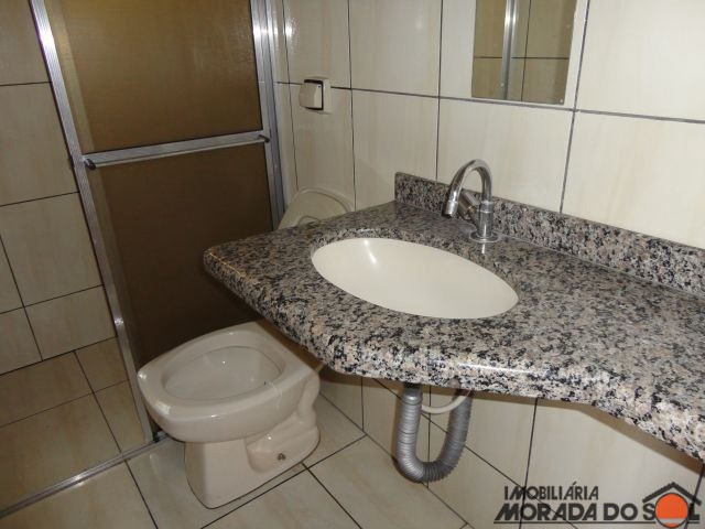 Casa Residencial para venda no bairro Conjunto Habitacional Requião de Maringá - Foto 8